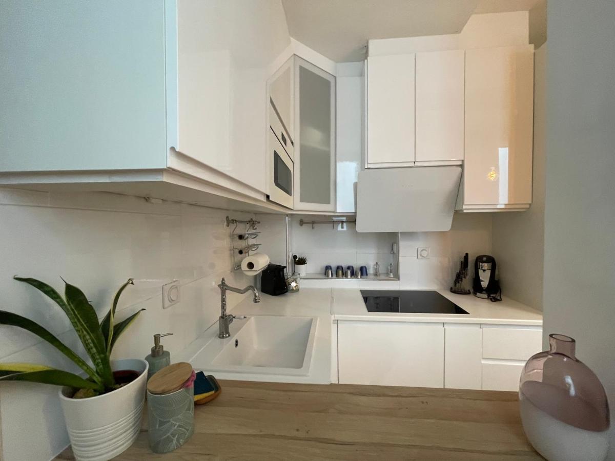 Appartement Le Nid Douillet De Patricia à Paris Extérieur photo